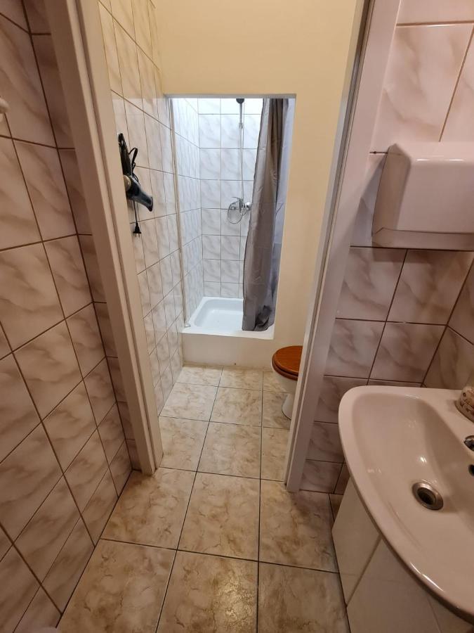 Fantastic Waw - J7 Room E Warszawa Eksteriør bilde